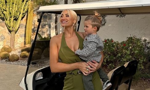 Η Ιωάννα Τούνη έδωσε την απάντηση που όλες οι μαμάδες θέλουμε να δώσουμε όταν μας λένε "το μωρό σου ακόμα δεν..."