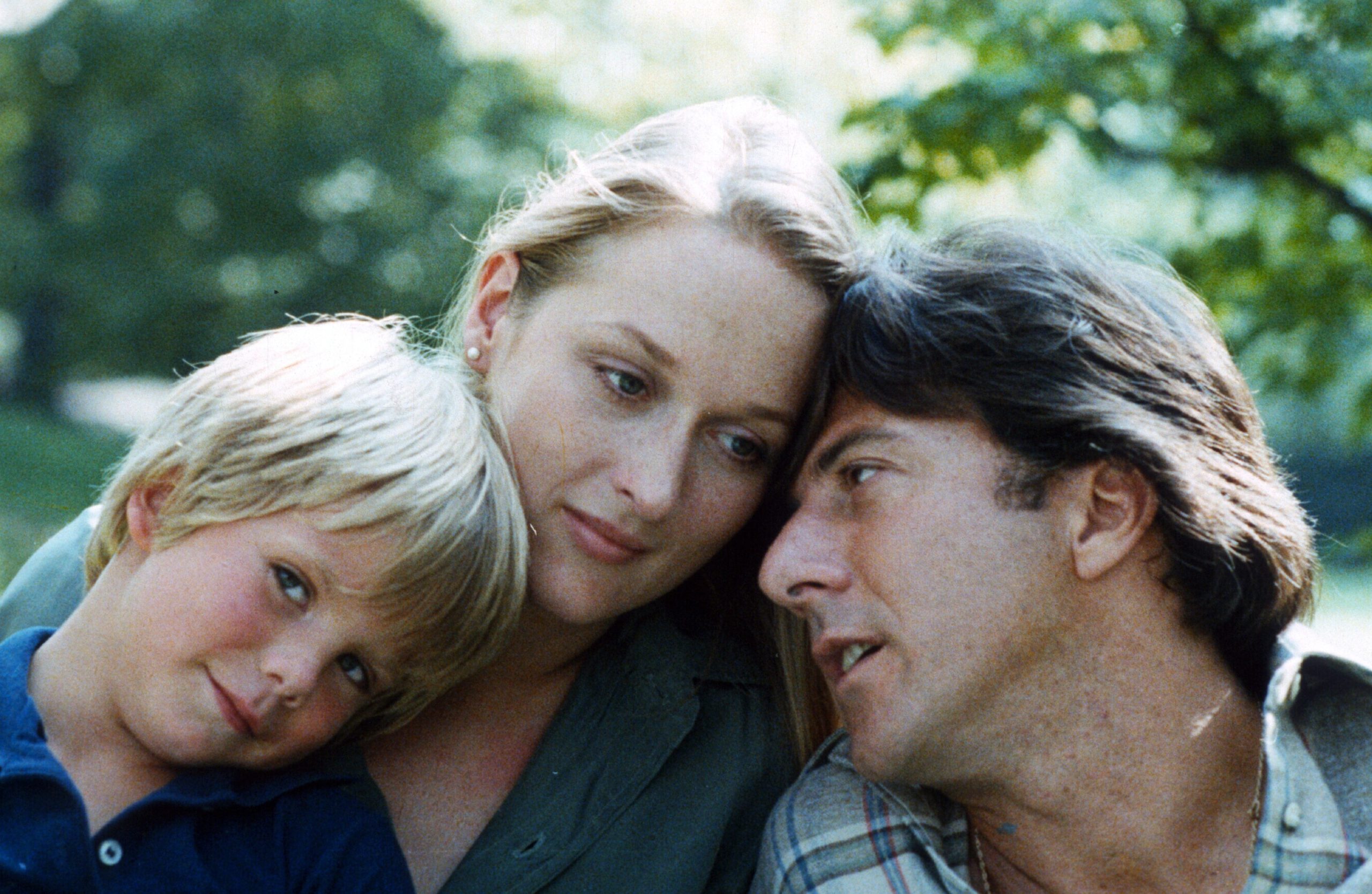 «Κράμερ εναντίον Κράμερ» και 3 ακόμη ταινίες που μας διδάσκουν πολλά για το διαζύγιο όταν είσαι γονιός