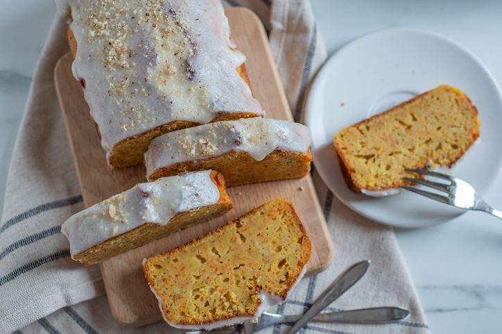 Το πιο εύκολο κέικ καρότου με πεντανόστιμο frosting