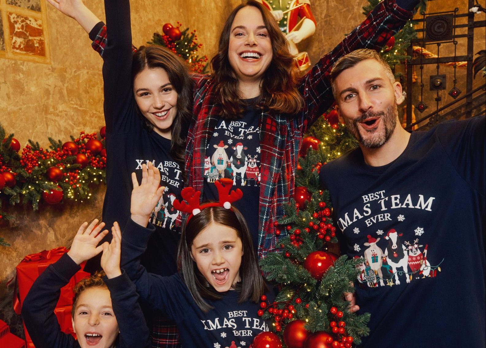 Χριστουγεννιάτικες, οικογενειακές στιγμές με τη νέα συλλογή της Yamamay