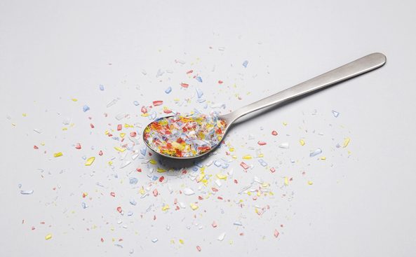 Μελέτη: Τα μικροπλαστικά μπορεί να συσχετίζονται με υπογονιμότητα