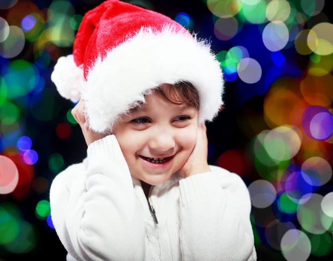 "Μου έβαλες γαντάκια;": Να ανοίγετε στα παιδιά για τα κάλαντα, για κάποια είναι πολύ σημαντικό