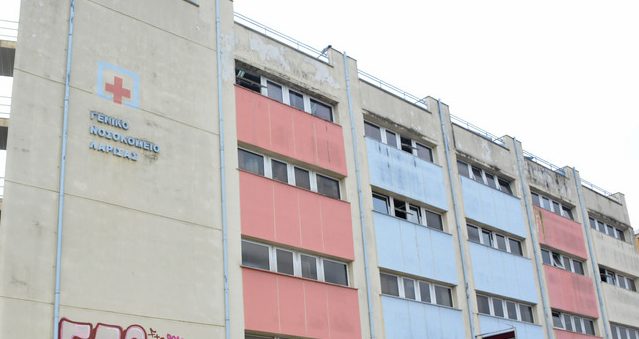 "Το παιδί δεν μπορούσε να περπατήσει από τον πόνο": Ξεκίνησε η δίκη για τον θάνατο της 13χρονης στο Γενικό Νοσοκομείο Λάρισας