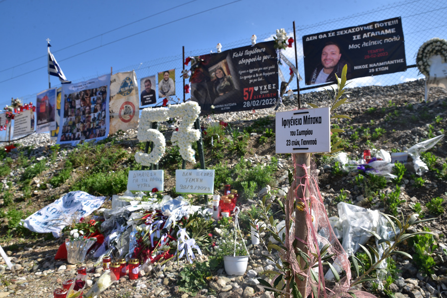 "Είναι ο γιος μου, ακούω τον γιο μου": Η ανατριχιαστική δήλωση του Παύλου Ασλανίδη για το ηχητικό ντοκουμέντο με τις τελευταίες ώρες του γιου του στο τρένο στα Τέμπη