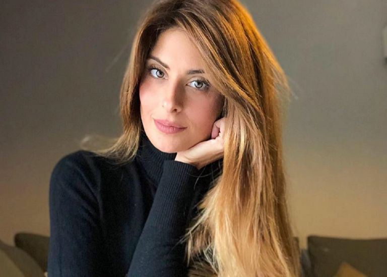“Όχι να κάνεις ένα παιδί και να το αφήνεις σε νταντάδες”: Η Ανθή Σαλαγκούδη μιλά για το ενδεχόμενο απόκτησης παιδιού