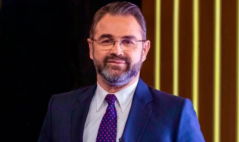 "Όταν θέλουμε να βγούμε με τη σύζυγό μου, η πρώην μου θα κρατήσει το παιδί μας": Ο Σταύρος Μπαλάσκας μιλά για τη σχέση του με την πρώην σύζυγό του