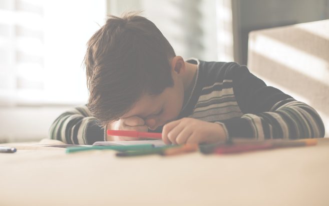 Μια σχολική σύμβουλος εξηγεί πώς μπορούμε να βοηθήσουμε τα παιδιά που είναι σκληρά με τον εαυτό τους