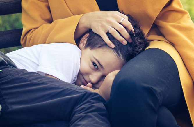 Αν καταλάβεις γιατί ένα παιδί είναι ντροπαλό, θα το θαυμάσεις (κι εκείνο, τον εαυτό του)