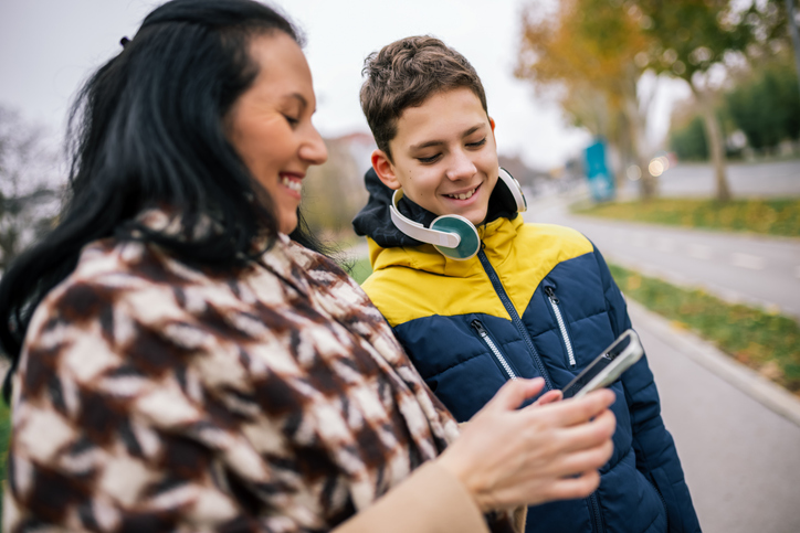 6-12 ετών θέτουμε τις βάσεις για μια όμορφη εφηβεία- Τι χρειάζονται τα παιδιά από εμάς σε αυτές τις ηλικίες;