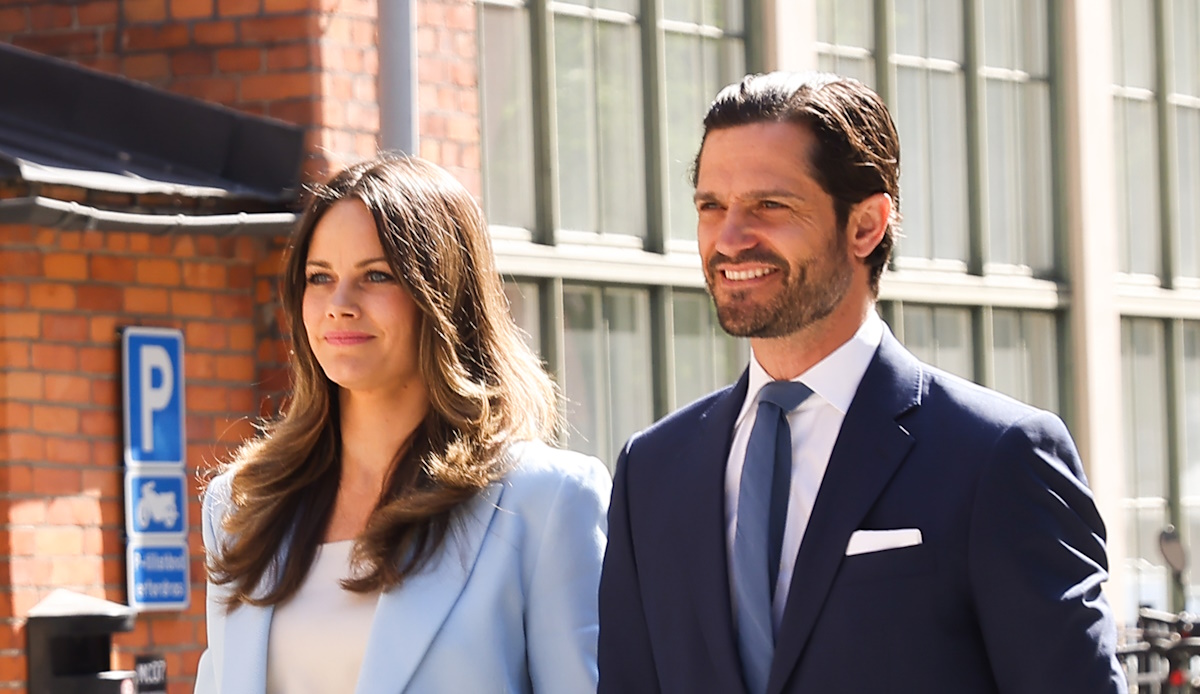 Ο πρίγκιπας Carl Philip και η πριγκίπισσα Sofia μάς δείχνουν την πιο τρυφερή φωτογραφία με τα 4 παιδιά τους