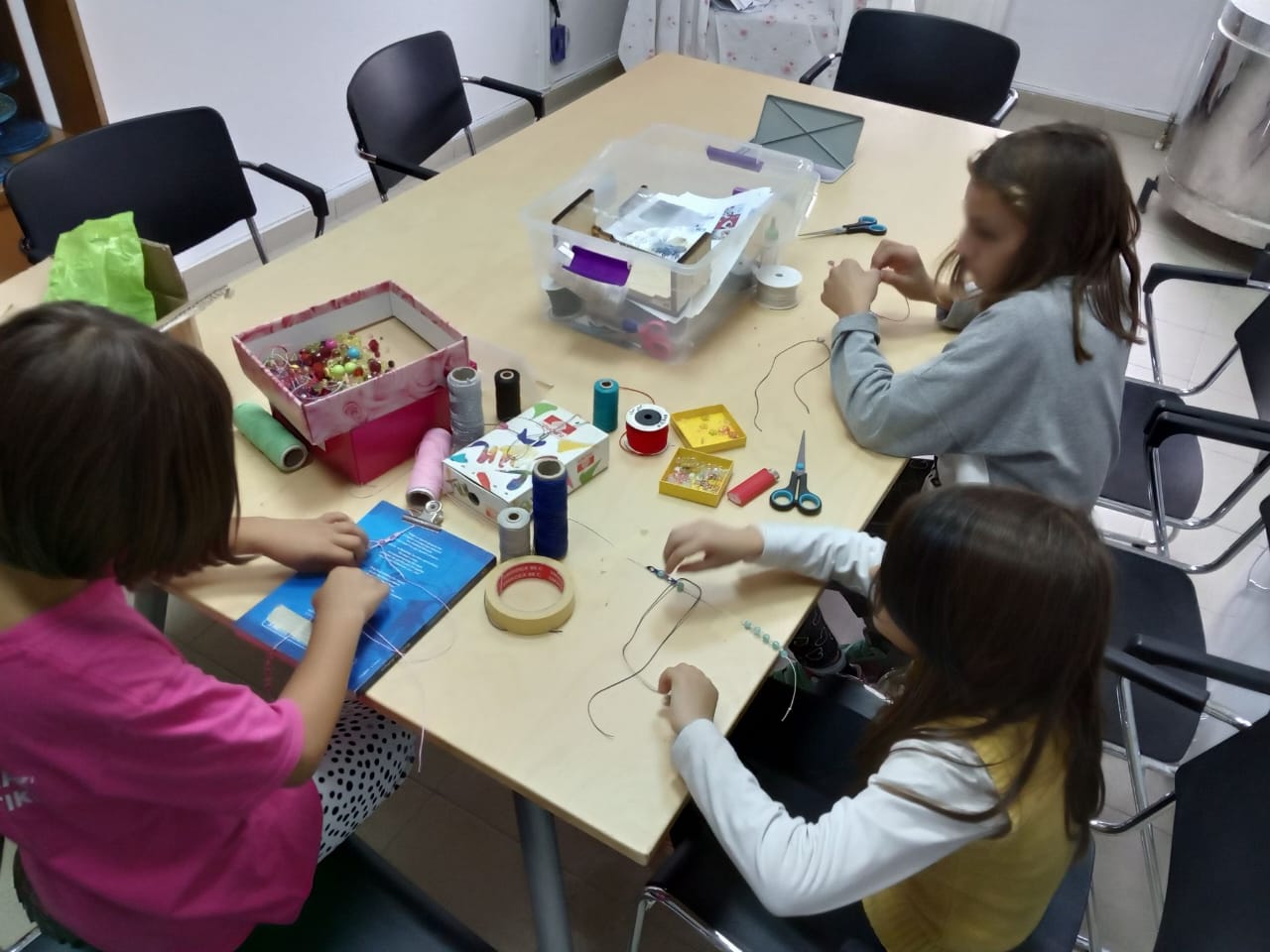 Tο AQUA Carpatica ενώνει τις δυνάμεις του με το Σωματείο «Πρωτοβουλία για το Παιδί» για να φωτίσει το δρόμο των παιδιών που έχουν ανάγκη