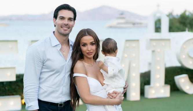 Η Ελένη Φουρέιρα φωτογραφίζει τον γιο της στα πιο cute στιγμιότυπα που είδαμε σήμερα!