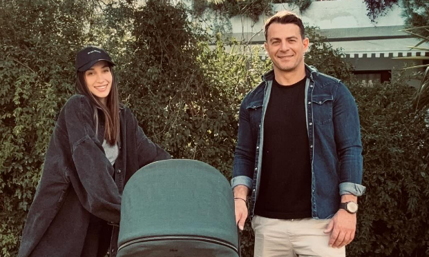 Ο Γιώργος Αγγελόπουλος λιώνει ποζάροντας με την κόρη του - Δείτε πόσο μεγάλωσε η μικρή Ουρανία - Μαρία!