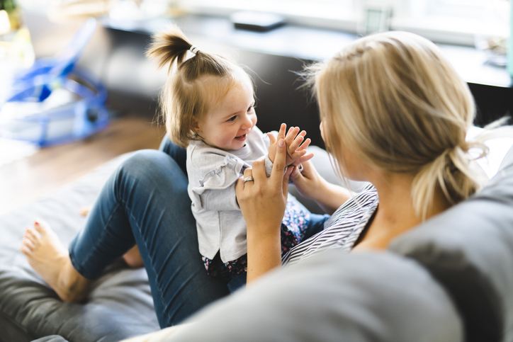 H αγαπημένη των μωρών Ms Rachel μας δίνει την καλύτερη συμβουλή για να το βοηθήσουμε να πει τις πρώτες του λέξεις
