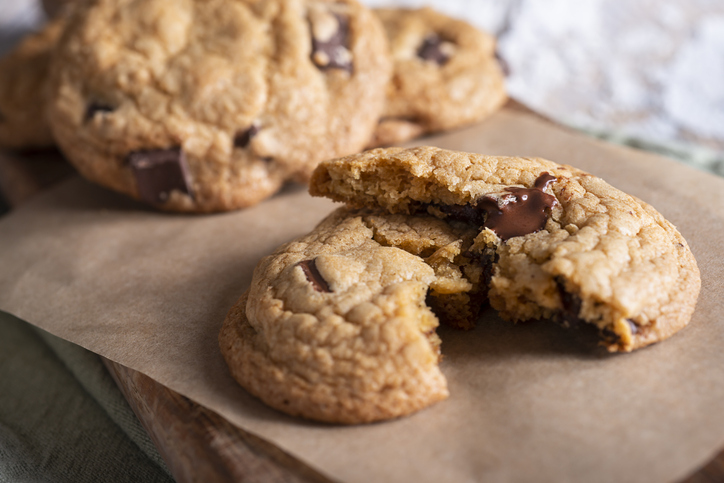 Νηστίσιμα chocolate chip cookies – Tα σούπερ αφράτα cookies που θα γίνουν ανάρπαστα