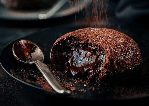 Υγρό κέικ σαν σουφλέ! Η συνταγή που πρέπει να δοκιμάσεις