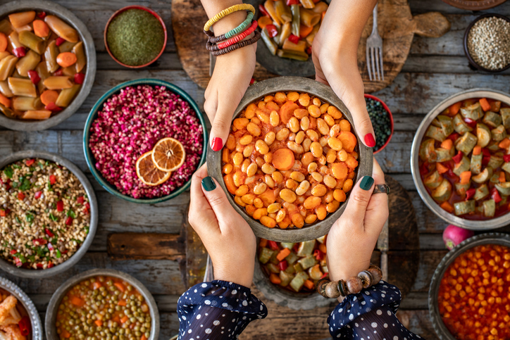 Το superfood που πρέπει να μάθουμε στα παιδιά μας να αγαπούν - Γιατί τα όσπρια δεν πρέπει να λείπουν από το οικογενειακό τραπέζι της Σαρακοστής