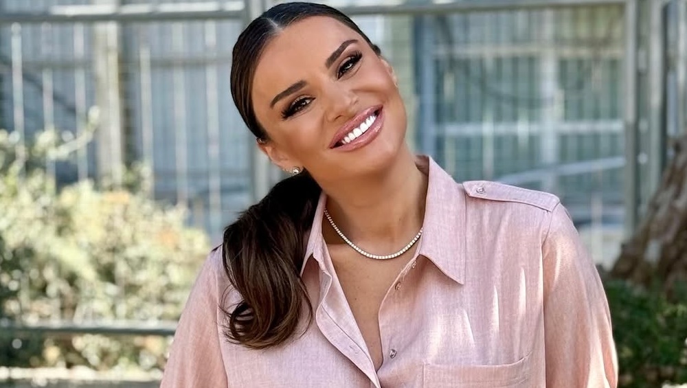 Η Ελένη Τσολάκη πήρε την πιο cute φωλιά για την κόρη της - Τη βρήκαμε για εσένα (+3 ακόμα προτάσεις)