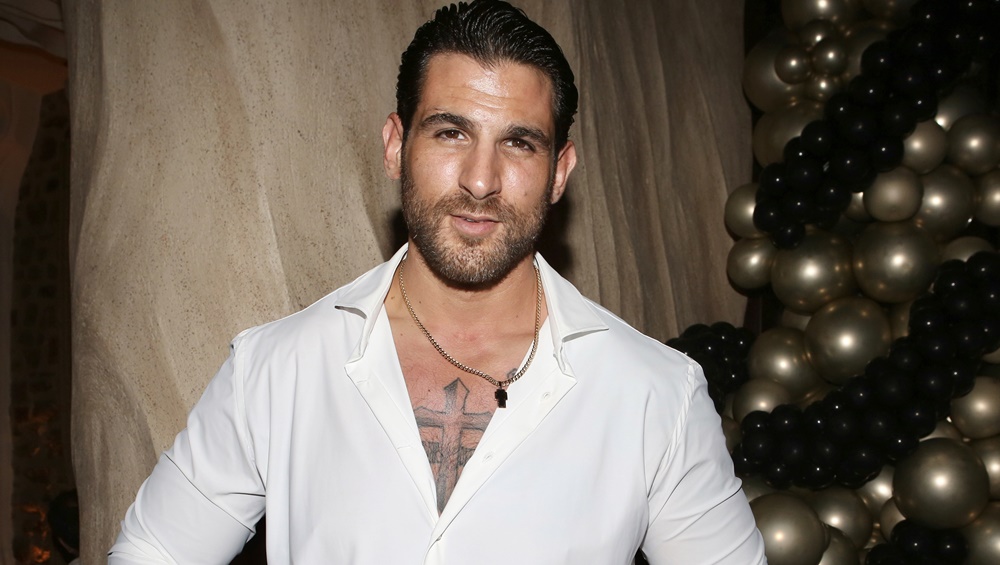 Συγκινήθηκε ο Ετεοκλής Παύλου: Η κόρη του, Μελίτα βγήκε στην εκπομπή για τη γιορτή του