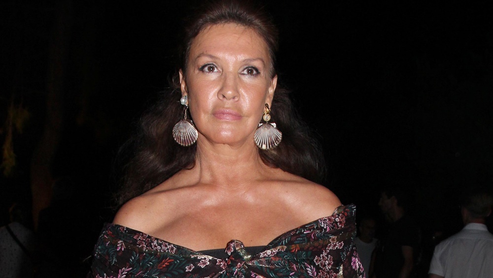 Βάνα Μπάρμπα: «Καμία δεν μιλάει για την κατάθλιψη που βιώνουμε στην εμμηνόπαυση»