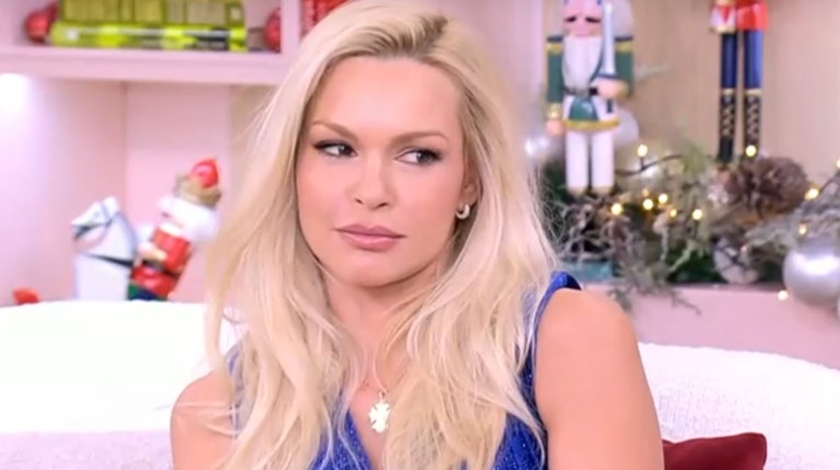 Η συμβουλή της Βίκυς Κάβουρα για μητέρες μετά από καισαρική