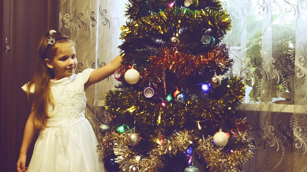 Ένα χριστουγεννιάτικο αντικείμενο των παιδικών μας χρόνων, σήμερα πωλείται σχεδόν 1.000 ευρώ