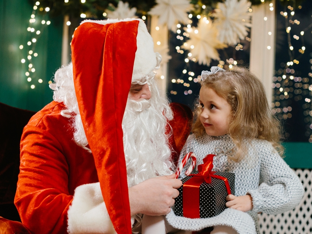 Δεν αγαπούν όλα τα παιδιά τον Άγιο Βασίλη και αυτό είναι φυσιολογικό