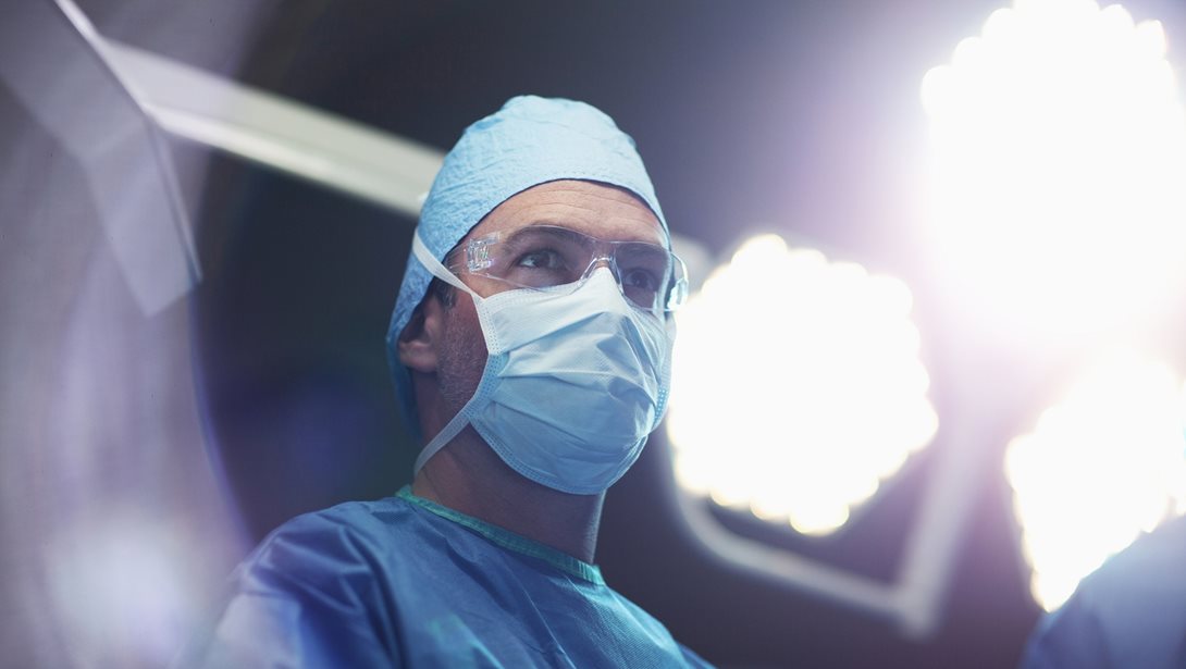 Πατέρας δώρισε νεφρό στον γιο του: Με επιτυχία η μεταμόσχευση στο Πανεπιστημιακό Νοσοκομείο Ιωαννίνων