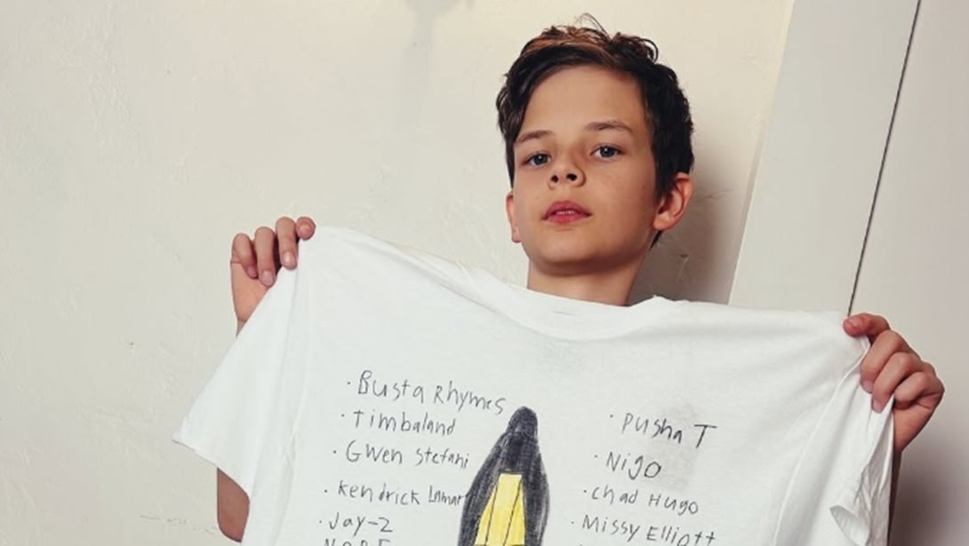 Ποιος είναι ο 11χρονος σχεδιαστής που ντύνει το Χόλιγουντ;