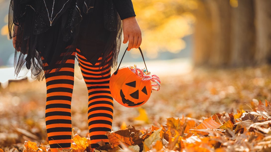 Θες έμπνευση για το Halloween; 8 προτάσεις στολών που συνδυάζουν στιλ και φαντασία!