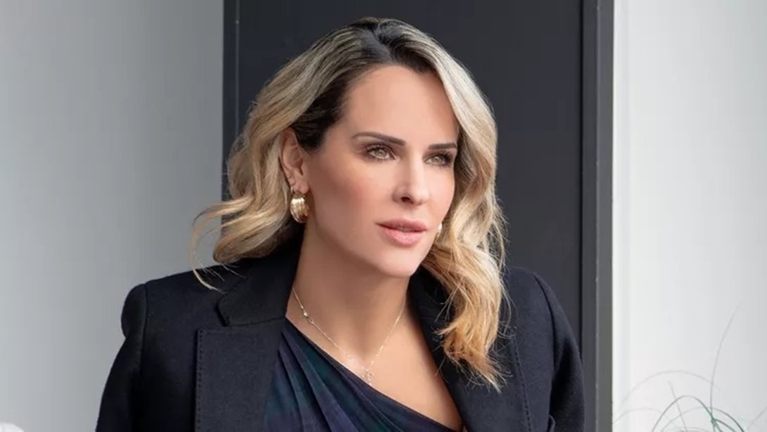 Δεν πρόλαβες να μαγειρέψεις; Η Έλενα Ασημακοπούλου προτείνει την πιο γρήγορη και "μαμαδίστικη" λύση