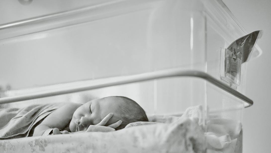 Τους έλεγαν ότι τα παιδιά που γέννησαν είναι νεκρά- Τα πουλούσαν στο εξωτερικό για δεκάδες χιλιάδες δολάρια