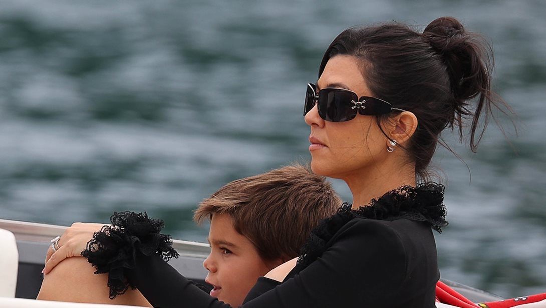 "Το σχολείο είναι τόσο ξεπερασμένο": Το σχόλιο της Κόρτνεϊ Καρντάσιαν που προκάλεσε αντιδράσεις