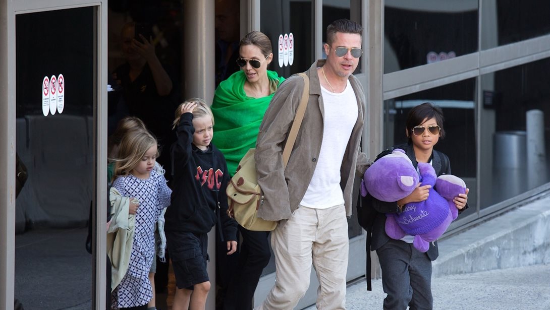 Αγεφύρωτο το χάσμα ανάμεσα στον Μπραντ Πιτ και τους γιους του, Παξ και Μάντοξ