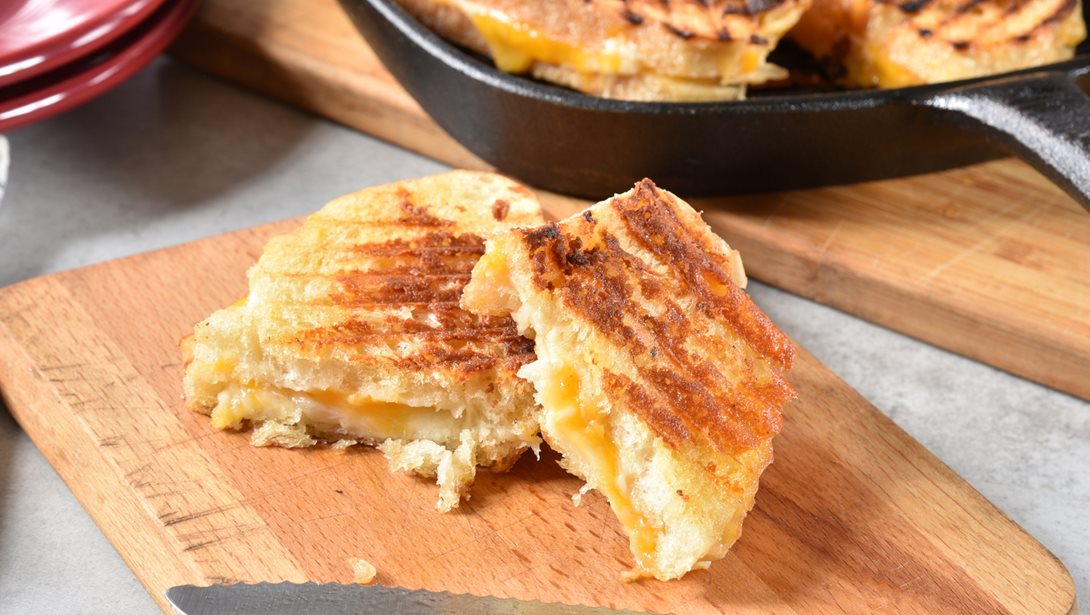 "Έξυπνο" τοστ χωρίς ψωμί - Με μόλις 3 υλικά!