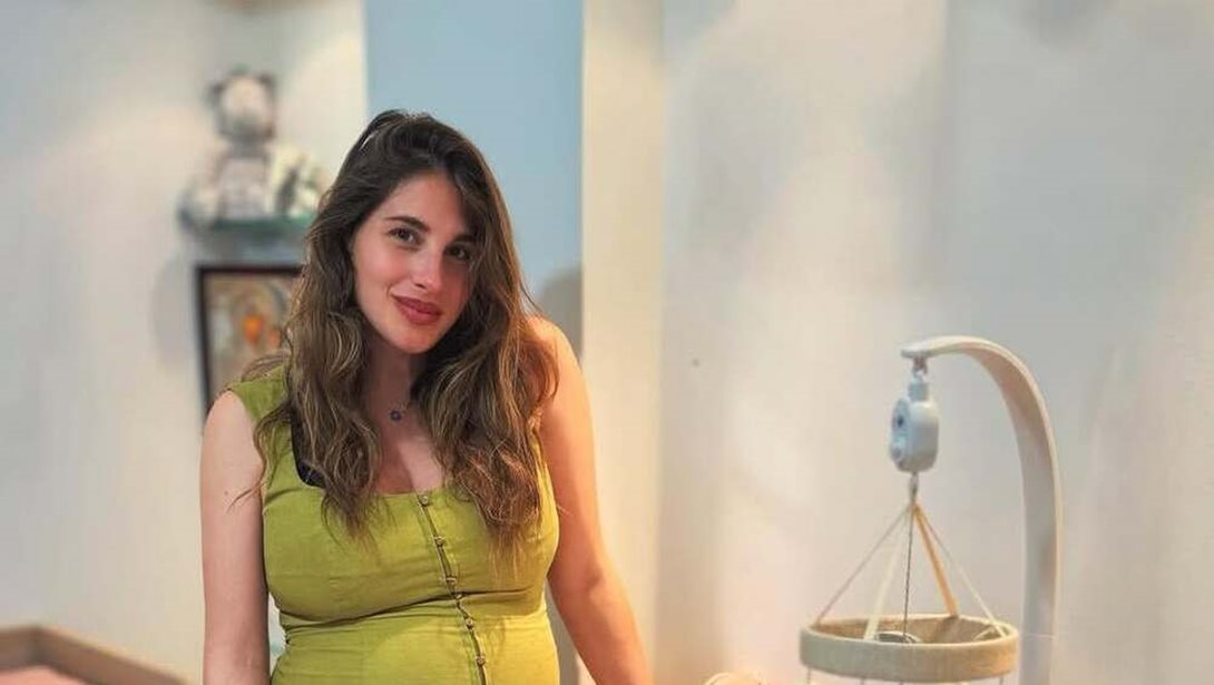 Η Παυλίνα Βουλγαράκη βαφτίζει την κόρη της - Όλες οι πληροφορίες