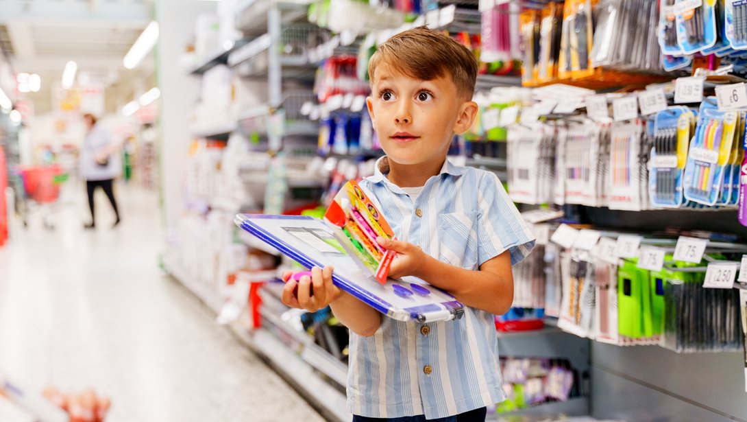 Στα περσινά επίπεδα οι τιμές των σχολικών ειδών στα σούπερ μάρκετ