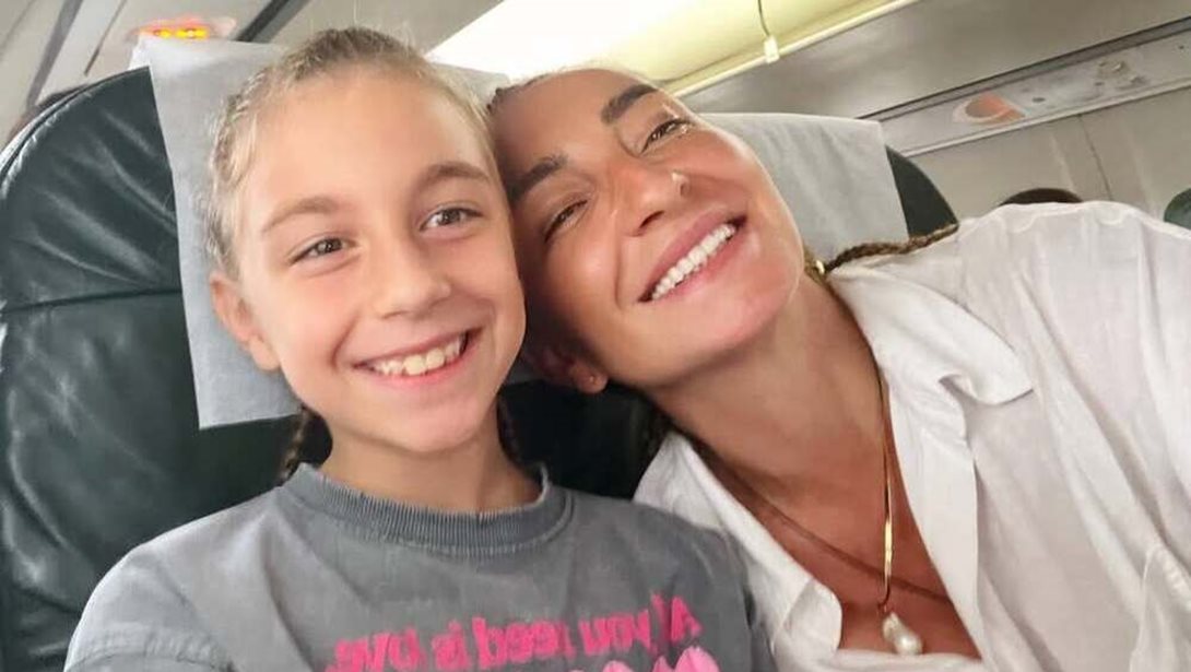 Περήφανη μαμά η Ρούλα Ρέβη! Η Ειρήνη - Χρυσή Τότσικα έδωσε την πρώτη της συναυλία