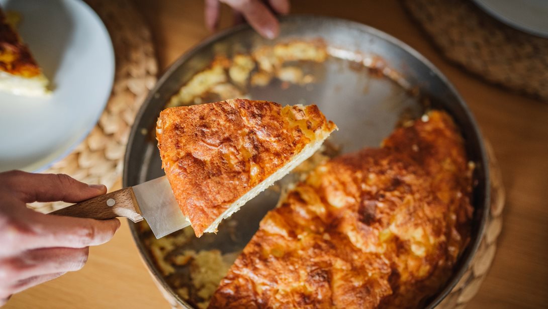 Τυρόπιτα βρώμης: Η εύκολη επιλογή για ένα αλμυρό πρωινό