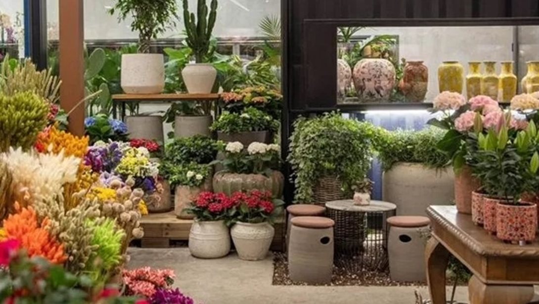 Ανθοπωλείο Sotiris Vrettos: 10 χρόνια Blooming σε ένα τριήμερο γιορτής με workshop, μουσική και cocktails