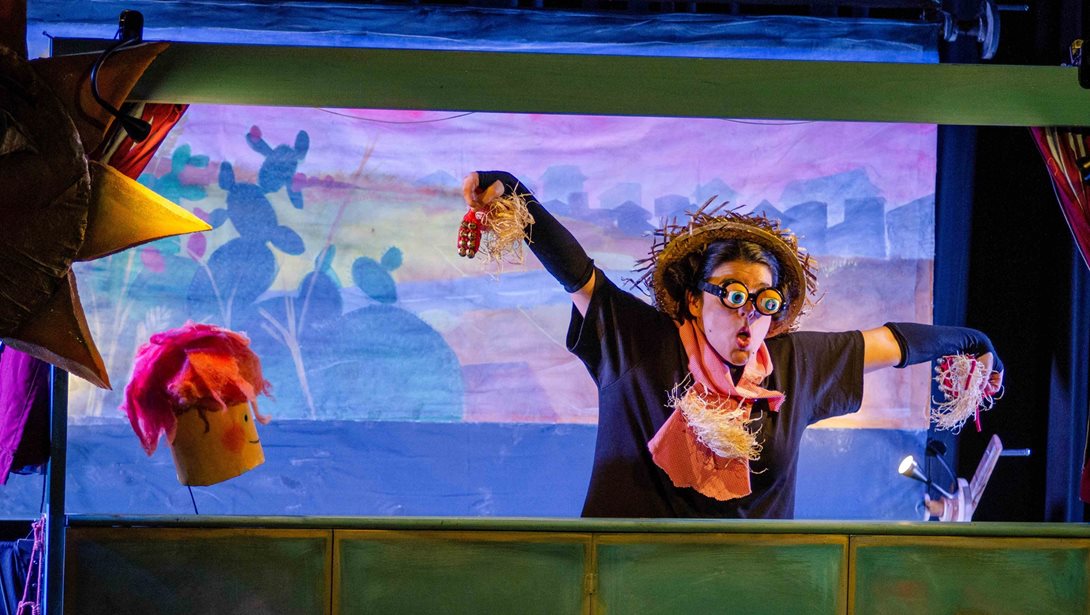 Φθινοπωρινές παραστάσεις για τη "Ντενεκεδούπολη"