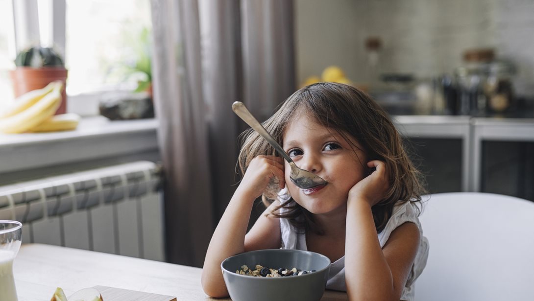 Κρυφή ζάχαρη: Τα παιδικά σνακ που θεωρούμε υγιεινά αλλά έχουν πολλή ζάχαρη