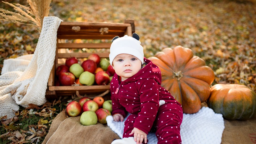Φθινόπωρο στην Ελλάδα: Πώς να ντύσω το μωρό μου χωρίς να κρυώνει ή να ζεσταίνεται;