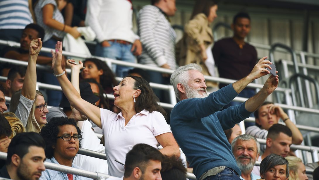 Τα παιδιά χρειάζονται γονείς, όχι προπονητές: Πότε η ενθάρρυνση ξεπερνά τα όρια;