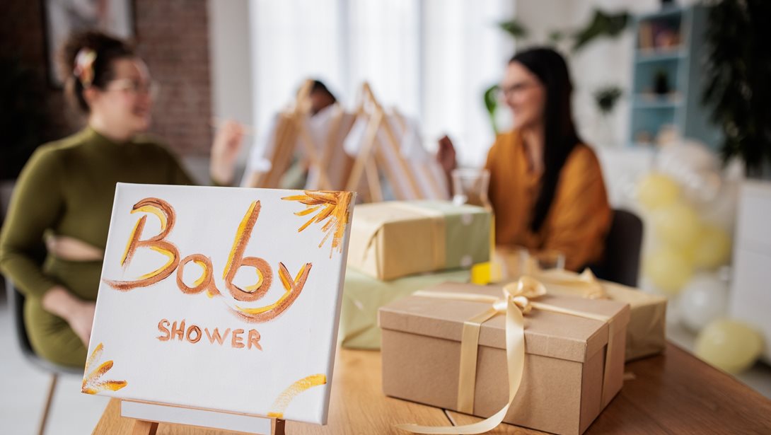 Baby shower: 6 διασκεδαστικά παιχνίδια για ένα αξέχαστο πάρτι πριν τη γέννα