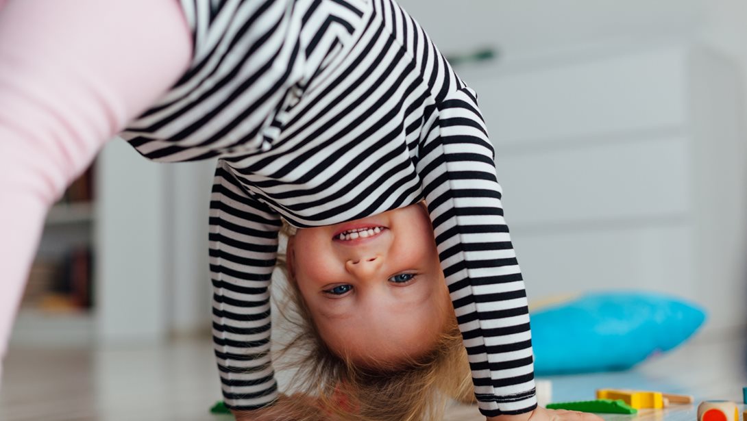 Νήπια και όρια: 7 κανόνες που επαναφέρουν την ηρεμία στο σπίτι