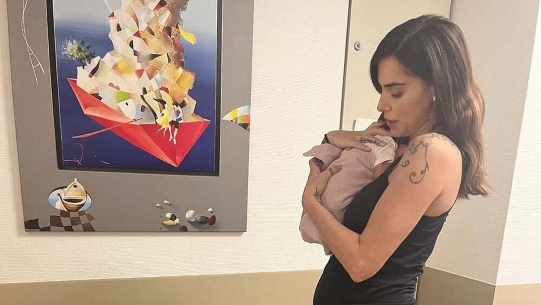 "Ποιος είναι ο πατέρας;": Η Ελισάβετ Σπανού εξηγεί γιατί πήγε σε ψυχίατρο όταν ήταν έγκυος