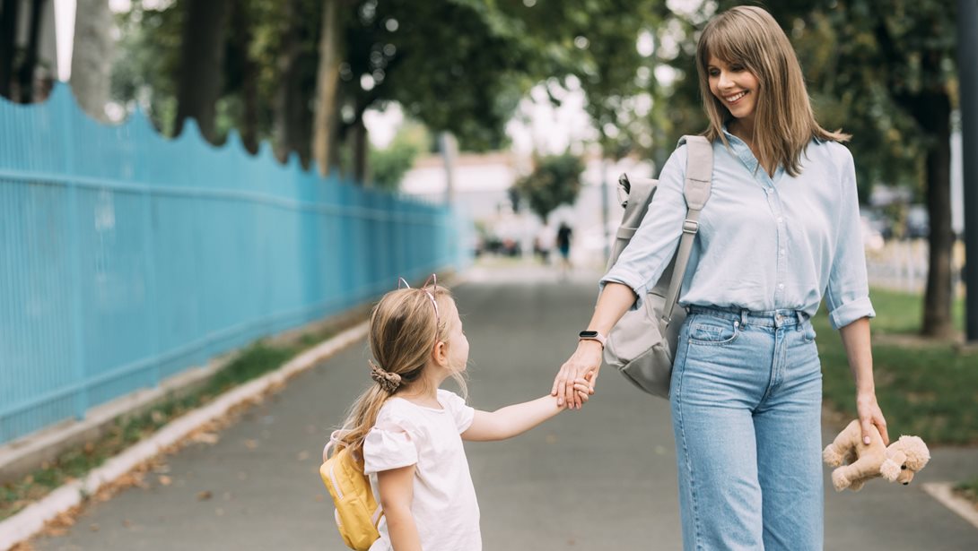 "Obstacle parenting": Μήπως οι γονείς πρέπει να κάνουμε τη ζωή των παιδιών μας πιο δύσκολη;