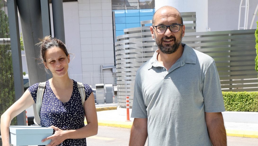 Η Έφη Αχτσιόγλου πήρε εξιτήριο από το μαιευτήριο - Οι πρώτες φωτογραφίες με το νεογέννητο