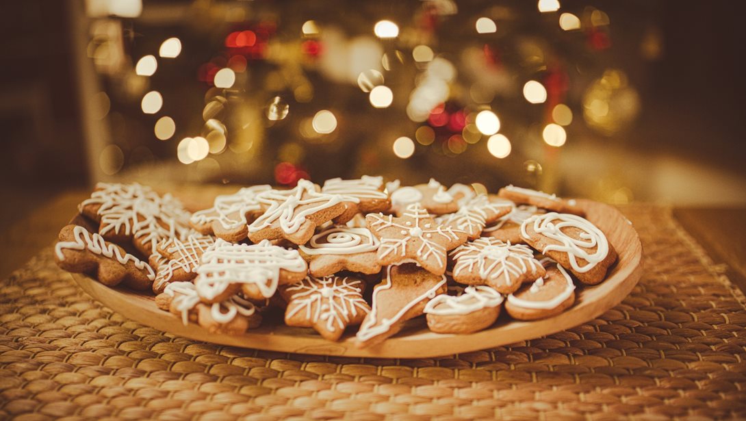 Gingerbread Cookies: Τα κλασικά μπισκότα των Χριστουγέννων